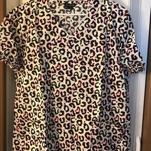 XL SCRUB TOP WORN ONCE!